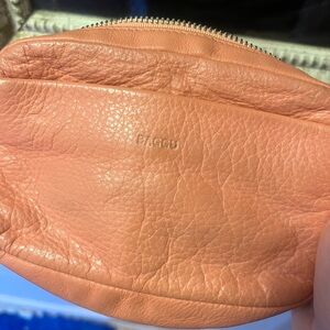 BAGGU Women's Coral Leather Cosmetic Case